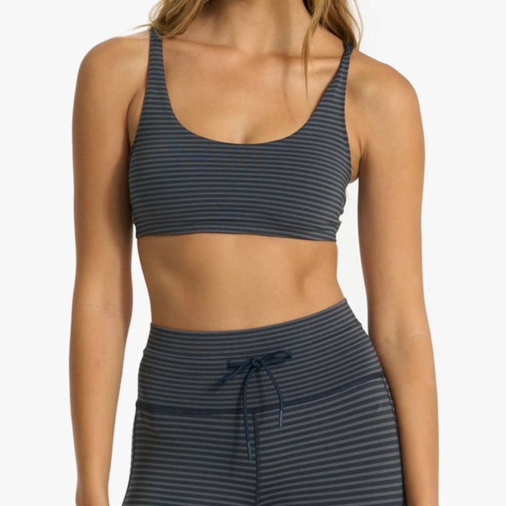 Vuori Women's Yosemite Striped Sports Bra